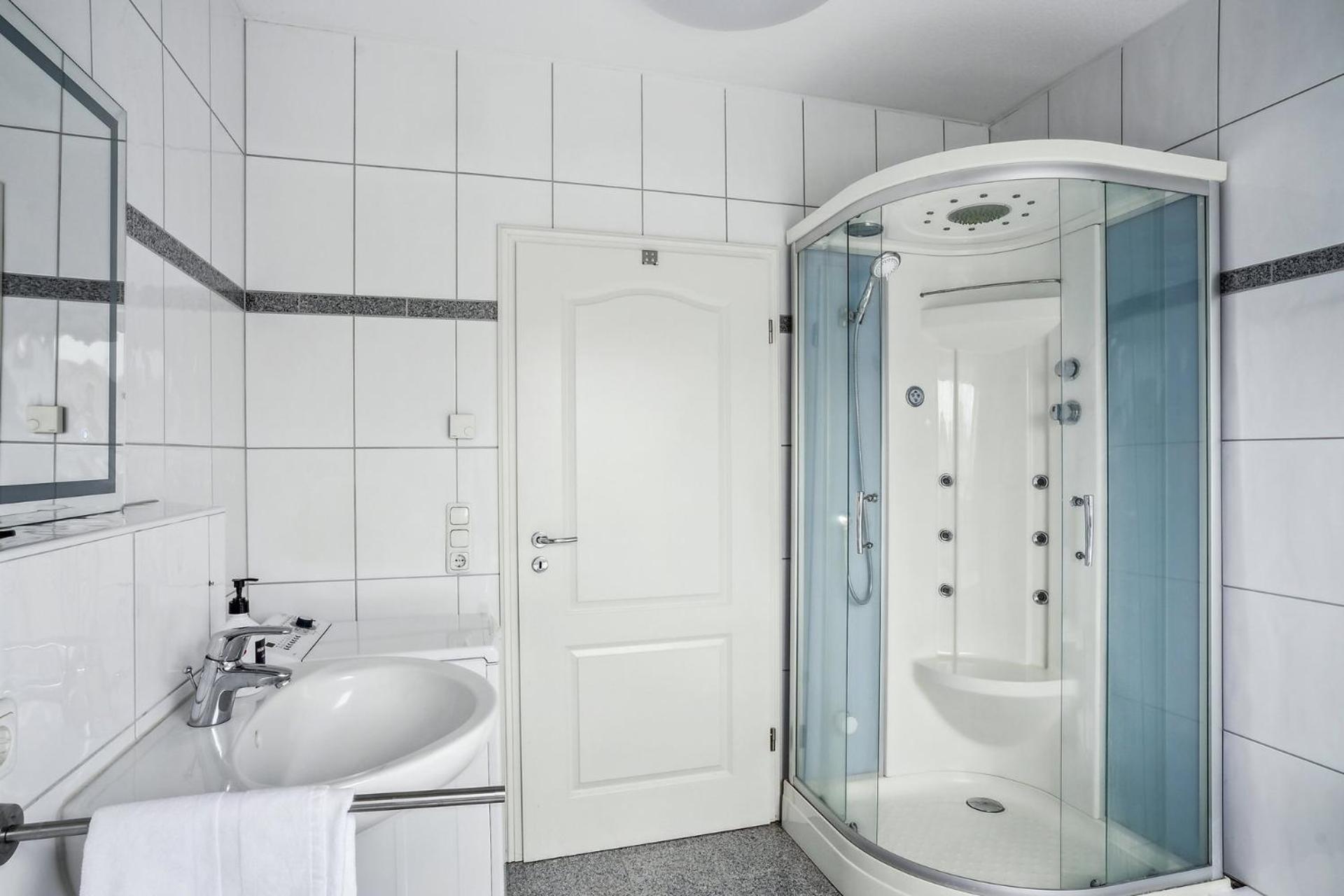 Oara Comfort Home, Ferienhaus 210Qm Mit Garten Reppenstedt Экстерьер фото